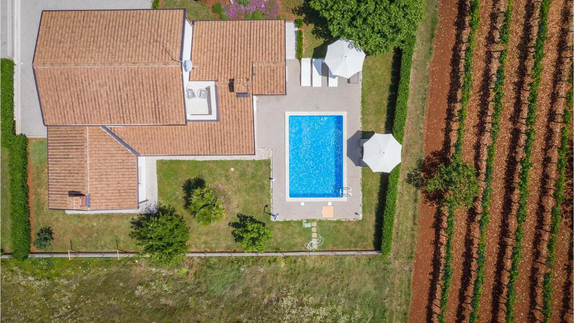 Lovely Home In Kmacici With Kitchen Kucici 0*,